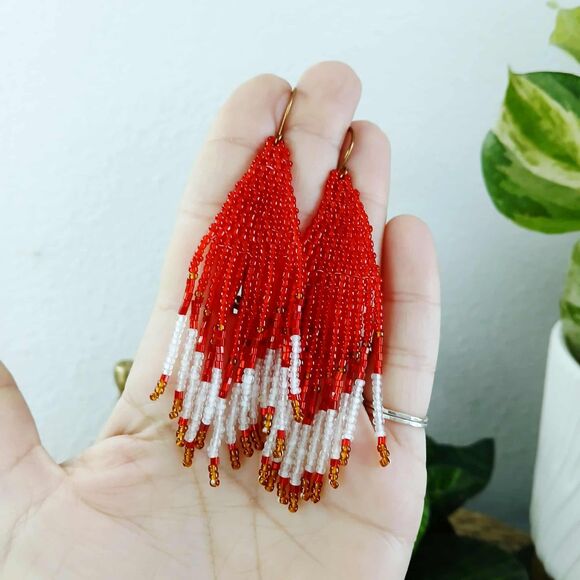 Red & White Boho Chic Fringe Cascade Dangle Earrings, Statement 4" - Picture 3 of 7